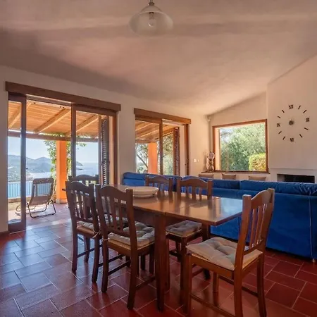 Hercules Panoramica Holiday home *